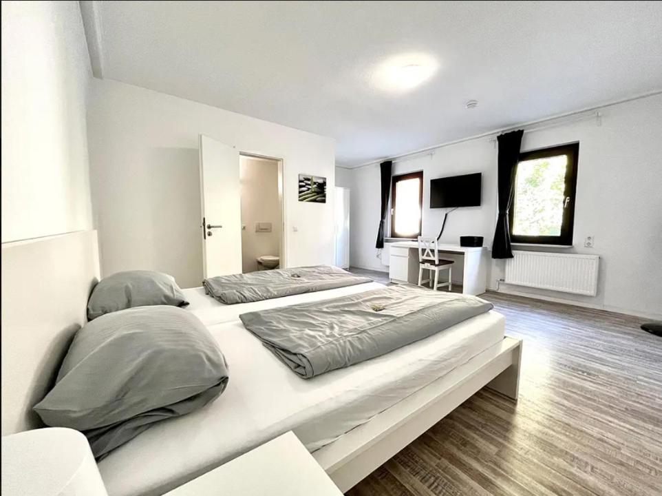 Aparthotel Peerless Dine Гайденгайм-ан-дер-Бренц Екстер'єр фото